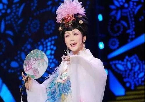 娱乐吃瓜酱李玉刚,娱乐吃瓜酱的跨界传奇 第3张 娱乐吃瓜酱李玉刚,娱乐吃瓜酱的跨界传奇 第3张